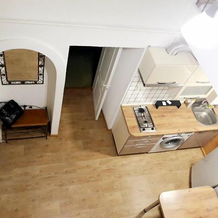 Regrand Apartment On Svobody 22 Lviv Ngoại thất bức ảnh